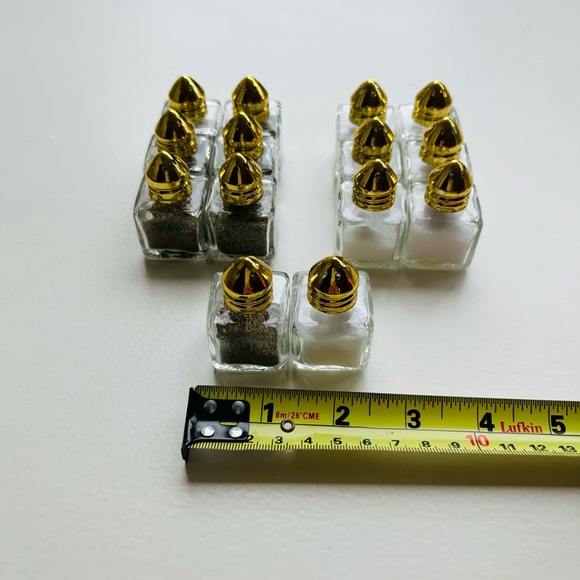 Gold Party Supplies - Table Number Stands, Geometric Bread Baskets - Picture 10 of 11